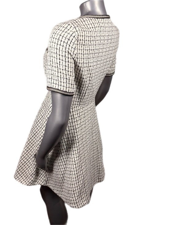 CeCe | Crew Neck Black & White Tweed Fit & Flare Dress Silver Button Down - Picture 6 of 15
